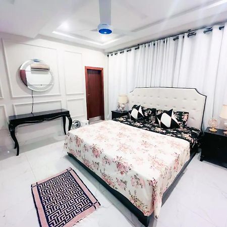 Anderson Bogert Hotel Marion Екстериор снимка